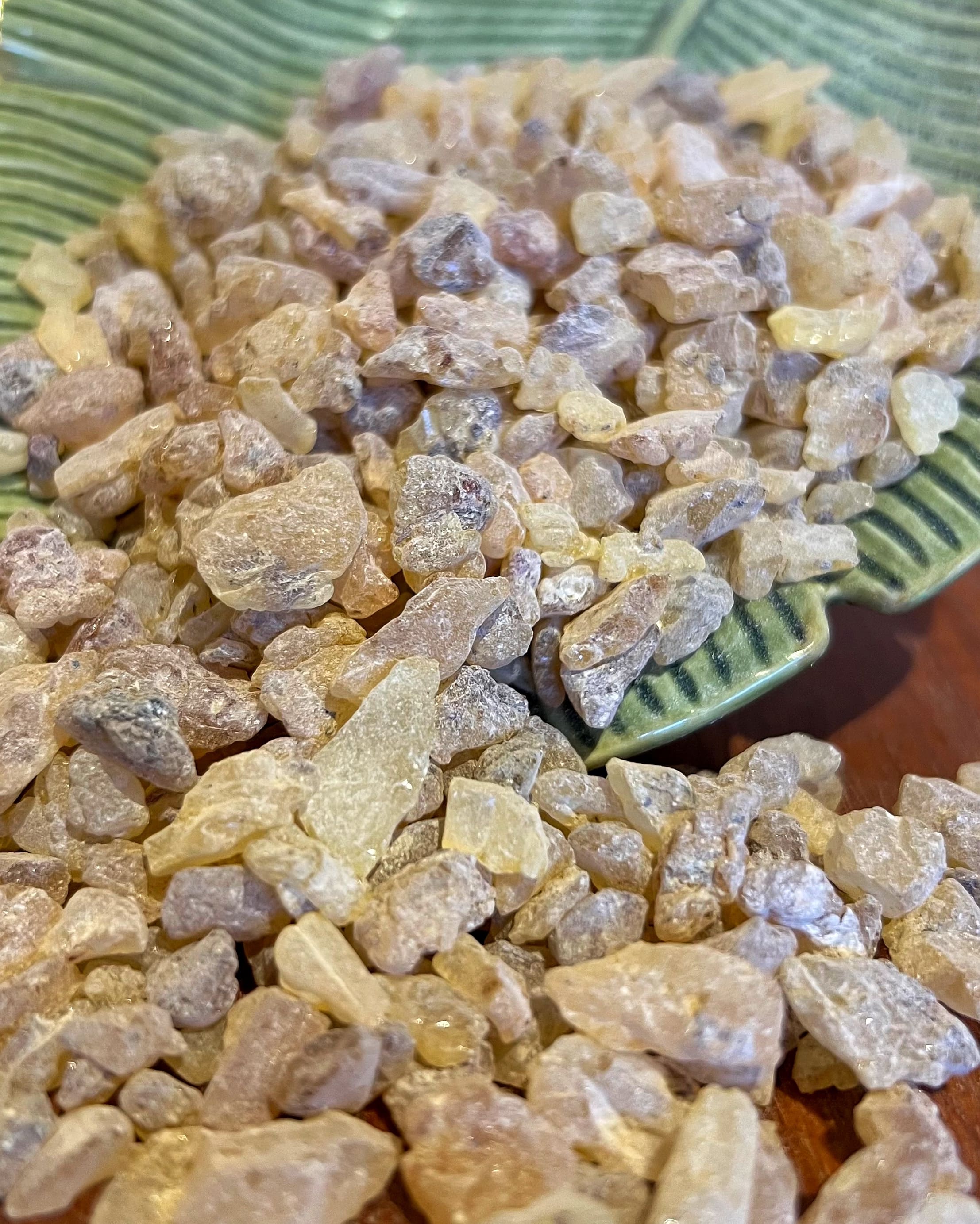copal-dourado-incenso-resina